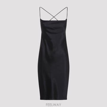 Saint Laurent 26FW ���ζ� �� ���ǽ� 861314 Y7G27 1000 NOIR26FW ���ζ� �� ���ǽ� 861314 Y7G27 1000 NOIR