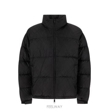 Burberry 26FW ������ ���е� 8131371 A1189 Black26FW ������ ���е� 8131371 A1189 Black