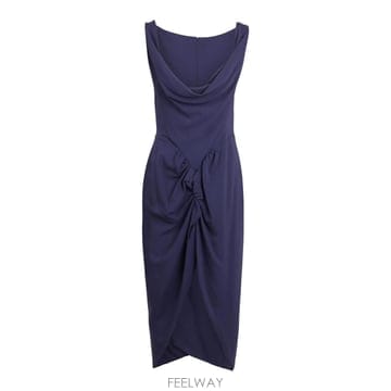 ViVienne westwood 26FW ���� ����Ʈ��� �巹���� ���Ī �̵� �巹�� 11010329W01JTK410 TP58230259126FW ���� ����Ʈ��� �巹���� ���Ī �̵� �巹�� 110