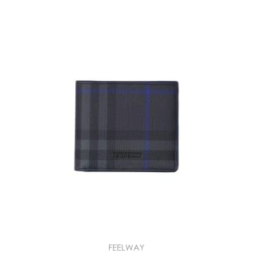 버버리 체크 바이폴드 지갑 8135368 B5658 TP980289334