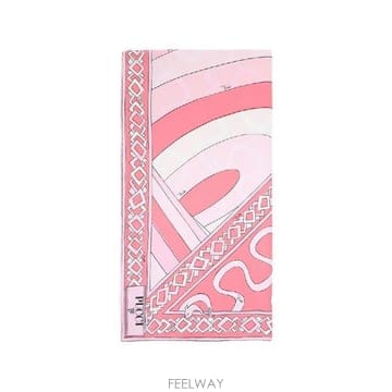 | Other Brand | �׶�����Ÿ �ؿ� PUCCI ���� PRINTED SILK FOULARD 6UGB426UC122�׶�����Ÿ �ؿ� PUCCI ���� PRINTED SILK FOULARD 6UGB42