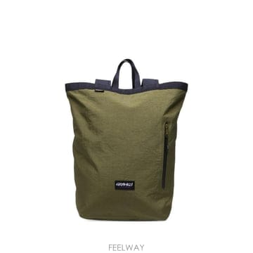 그라미치 로고 패치 백팩