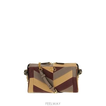 Valentino [W63]�߷�Ƽ�� ����ٴ� 9W0B0S99JEL 1M7 ���� ��Ʈ�� ž�ڵ�� ���۹� Borsa a spall[W63]�߷�Ƽ�� ����ٴ� 9W0B0S99JEL 1M7 ���� ��Ʈ�� ž