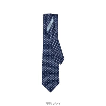 Ferragamo 26 FW ��󰡸� Bee print silk tie 799008 TP46016316026 FW ��󰡸� Bee print silk tie 799008 TP460163160