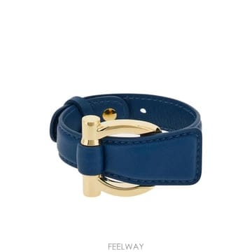 Ferragamo 26 FW ��󰡸� ��ġ�� �극�̽��� 780855 TP46018983626 FW ��󰡸� ��ġ�� �극�̽��� 780855 TP460189836