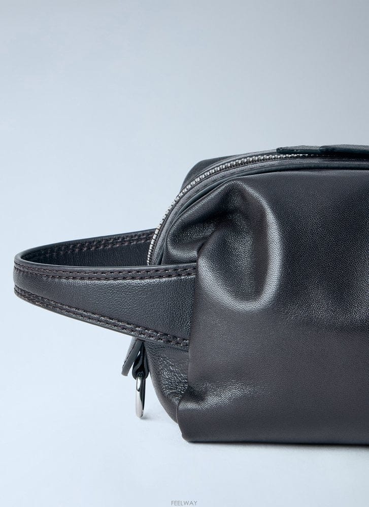 Lemaire 26 F/W ���޸� ���� CARE ũ�ν��ٵ� �� SL0136 LL01 B011251206526 F/W ���޸� ���� CARE ũ�ν��ٵ� �� SL0136 LL01 B011