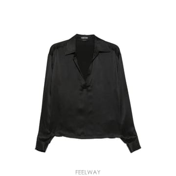 TOM FORD 26 FW ������ V�� ��ũ ����콺 TS2144FAX1720 TP46018564526 FW ������ V�� ��ũ ����콺 TS2144FAX1720 TP4601856