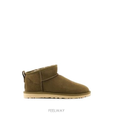 26 FW 어그 클래식 울트라 미니 레더 데저트 부츠 M1137391 TP460149823