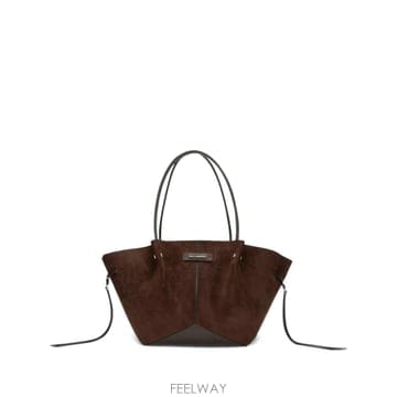 26 FW 칼라거펠트 K 피어스드 미디엄  스웨이드 토트 백 B4W303592GJ TP460164807