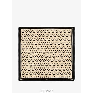 Jimmy Choo 26 FW ������ polka dot silk scarf H6602A0100 TP46018217526 FW ������ polka dot silk scarf H6602A0100 TP4601821