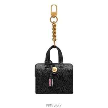 Thom Browne 26 FW ����� ����Ʈ ĳ��� �Ӵ� �̽��� �� �� UAM095A06560 TP46018034126 FW ����� ����Ʈ ĳ��� �Ӵ� �̽��� �� �� UAM095A
