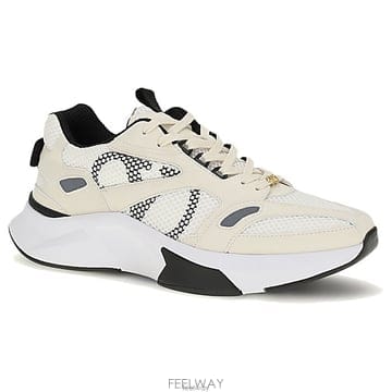 Valentino �߷�Ƽ�� ���̺� V�ΰ� �޽� ����Ŀ��߷�Ƽ�� ���̺� V�ΰ� �޽� ����Ŀ��