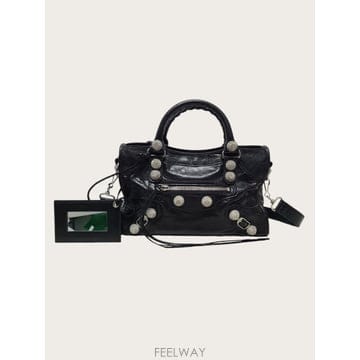 Balenciaga [�߰���ǰ/���̽���] �߷��þư� ���� ���ν��� ���̾�Ʈ ���͵� �� ��Ƽ ����[�߰���ǰ/���̽���] �߷��þư� ���� ���ν��� ���̾�Ʈ 