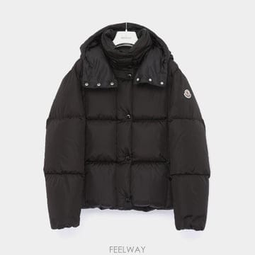 Moncler ��Ŭ���� 26FW ī������ ��ġ�ΰ� �ĵ� �е� ���� ���� 1A00198 539ZD 999 CASTELNEW��Ŭ���� 26FW ī������ ��ġ�ΰ� �ĵ� �е� ���� ���� 1A