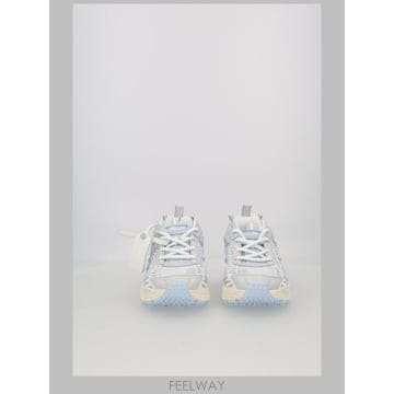 Off White 26FW ����ȭ��Ʈ ����Ŀ�� OF05750455 CREAMWHITE LIGHTBLUE26FW ����ȭ��Ʈ ����Ŀ�� OF05750455 CREAMWHITE LIGHTBL
