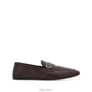 Ferragamo ���Ϲ�� ��󰡸� ��ġ�� ��� ���� ���۴��Ϲ�� ��󰡸� ��ġ�� ��� ���� ����