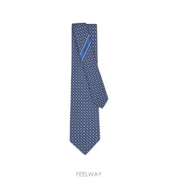 Ferragamo ���Ϲ�� ��󰡸� Gancini print silk tie���Ϲ�� ��󰡸� Gancini print silk tie