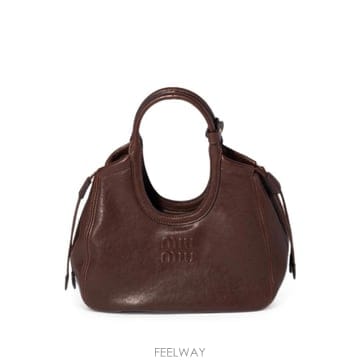 Miu Miu ���Ϲ�� �̿�̿� ���̺� ���� ���� ��Ʈ ����Ϲ�� �̿�̿� ���̺� ���� ���� ��Ʈ ��