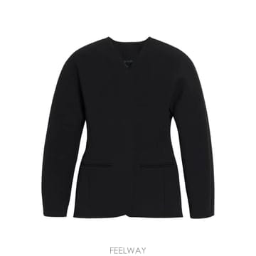 Jacquemus ���Ϲ�� ��ũ���� ���߷� ���� �� ��Ŷ���Ϲ�� ��ũ���� ���߷� ���� �� ��Ŷ