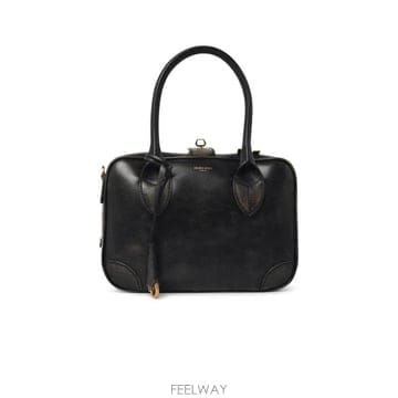 Golden Goose 26FW ��籸�� ��Ʈ�� GWA00470 A00086790100 Black26FW ��籸�� ��Ʈ�� GWA00470 A00086790100 Black