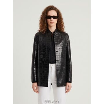 Khaite 26FW ����Ʈ �ƿ��� 71601075 BLACK26FW ����Ʈ �ƿ��� 71601075 BLACK