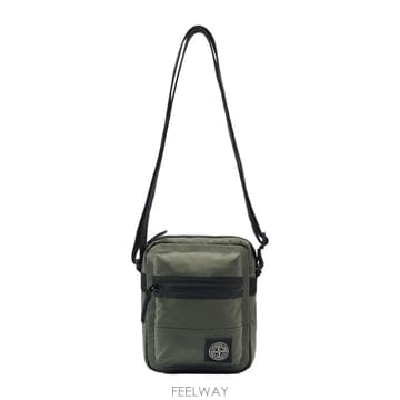 Stone Island 26FW ������Ϸ��� �ΰ� ��ġ ũ�ν��� L2S15 9200015 S0251 V005926FW ������Ϸ��� �ΰ� ��ġ ũ�ν��� L2S15 9200015 S02