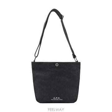 A.P.C. 26FW ����� ���� ���� ũ�ν��� PSAJZ M67010 LZZ26FW ����� ���� ���� ũ�ν��� PSAJZ M67010 LZZ