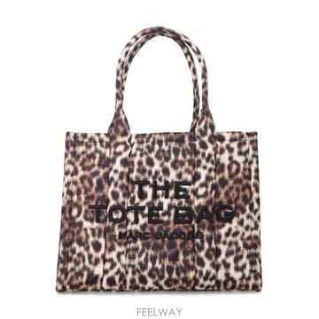 Marc Jacobs 26FW ��ũ�����߽� ��Ʈ�� 2F6HTT016H02 201 BROWN LEO MULTI26FW ��ũ�����߽� ��Ʈ�� 2F6HTT016H02 201 BROWN LEO MU