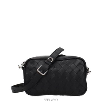 Bottega Veneta 26SS ���װ�����Ÿ ��Ʈ��ġ���� �̴� ī�޶�� 765911V2HL1880326SS ���װ�����Ÿ ��Ʈ��ġ���� �̴� ī�޶�� 765911V2H