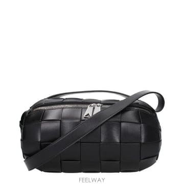 Bottega Veneta 26SS ���װ�����Ÿ ���� �չڽ� ũ�ν��� 776222VB1K0880326SS ���װ�����Ÿ ���� �չڽ� ũ�ν��� 776222VB1K08803
