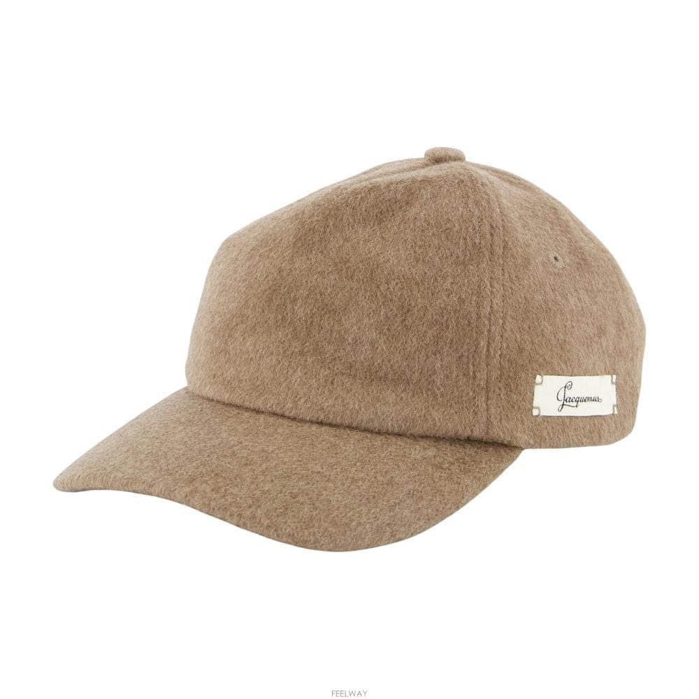 Jacquemus 26 F/W ��ũ���� �� CASQUETTE CAVALLO JACQUE B073250327126 F/W ��ũ���� �� CASQUETTE CAVALLO JACQUE B073250327