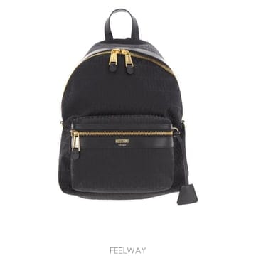 Moschino 26FW ��Ű�� ���� 7601 8268 1555 NERO26FW ��Ű�� ���� 7601 8268 1555 NERO