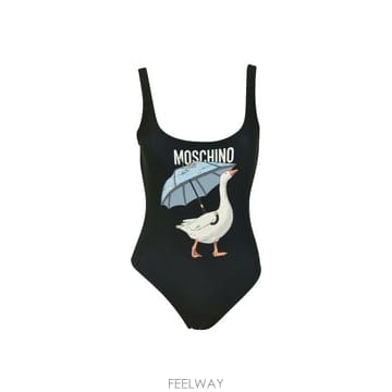 Moschino 26FW ��Ű�� ���ǽ� ������ 4202 5577 1555 NERO MULTI26FW ��Ű�� ���ǽ� ������ 4202 5577 1555 NERO MULTI