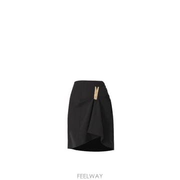 Moschino 25SS ��Ű�� �� ��ĿƮ 0102 3722 1555 NERO25SS ��Ű�� �� ��ĿƮ 0102 3722 1555 NERO