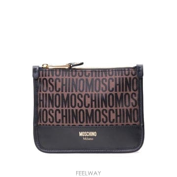Moschino 26FW ��Ű�� Ŭ��ġ �Ŀ�ġ 8401 8268 1103 MARRONE26FW ��Ű�� Ŭ��ġ �Ŀ�ġ 8401 8268 1103 MARRONE