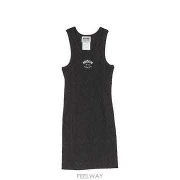 Moschino 25SS ��Ű�� �� ���ǽ� 0414 3731 1555 NERO25SS ��Ű�� �� ���ǽ� 0414 3731 1555 NERO