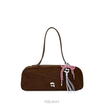 26 FW 칼라거펠트 아이콘  스웨이드 숄더 백 C1W30284451 TP460266246
