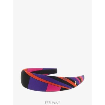 Emilio Pucci 26 FW PUCCI �̸��� ����Ʈ �е� ����� 6UAR036U751 TP46025210126 FW PUCCI �̸��� ����Ʈ �е� ����� 6UAR036U751 TP