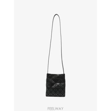 Issey Miyake 26 FW Bao Bao Issey Miyake ������ ��Ʈ ũ�ν� �� BB68AG506 TP4574035926 FW Bao Bao Issey Miyake ������ ��Ʈ ũ�ν� �� BB68A