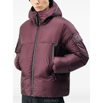 CP company 26 FW CP���۴� ��Ʈ�������� �ø��� ��Ʈ�νǵ� �ĵ� �ٿ� ��Ŷ 21CLOW038A110467V790 T26 FW CP���۴� ��Ʈ�������� �ø��� ��Ʈ�νǵ� �ĵ� ��