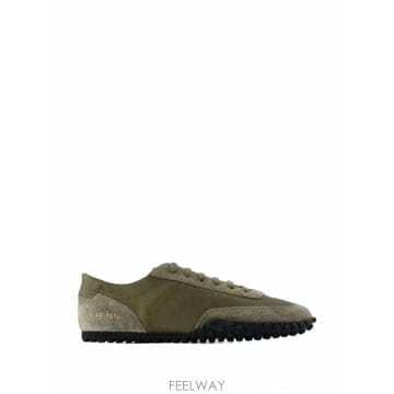 Common Projects 26 FW Ŀ��������Ʈ �̴ϸ� ����Ƽ ����Ŀ�� 52581010 TP46027441126 FW Ŀ��������Ʈ �̴ϸ� ����Ƽ ����Ŀ�� 52581010 TP4