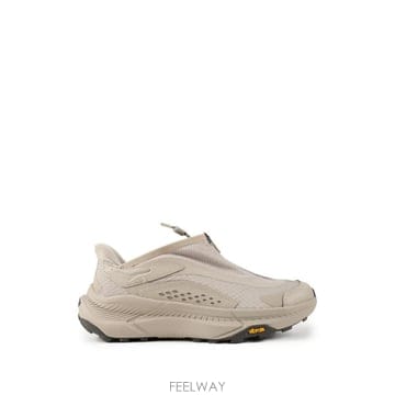 HOKA ONE ONE 26 FW HOKA ������Ʈ Ʈ������Ʈ ����Ŀ�� 1162850 TP46024317126 FW HOKA ������Ʈ Ʈ������Ʈ ����Ŀ�� 1162850 TP4602
