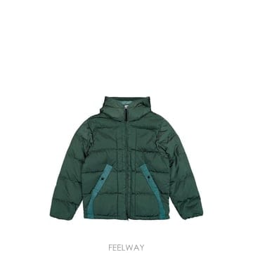 Stone Island 26 FW ������Ϸ��� 4100019 ���Ϸ� ��Ż �� ��Ŷ L2S154100019S0019 TP460224326 FW ������Ϸ��� 4100019 ���Ϸ� ��Ż �� ��Ŷ L2S1541