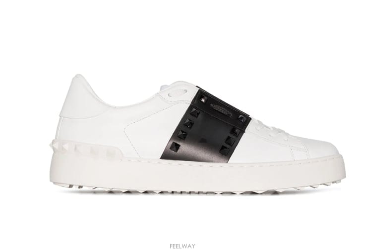 Valentino �����͵� ��Ÿ��Ʋ�� ī����Ų ��� ���͵� ����Ŀ������͵� ��Ÿ��Ʋ�� ī����Ų ��� ���͵� ����Ŀ��