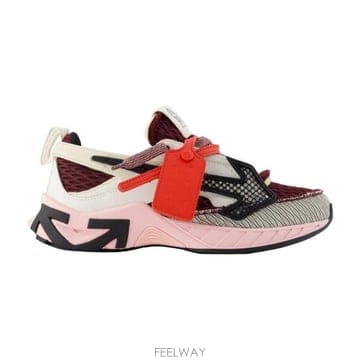Off White 26FW ����ȭ��Ʈ ����Ŀ�� OF05805655 MULTICOLOR26FW ����ȭ��Ʈ ����Ŀ�� OF05805655 MULTICOLOR