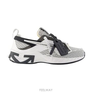 Off White 26FW ����ȭ��Ʈ ����Ŀ�� OF05804101 WHITE26FW ����ȭ��Ʈ ����Ŀ�� OF05804101 WHITE