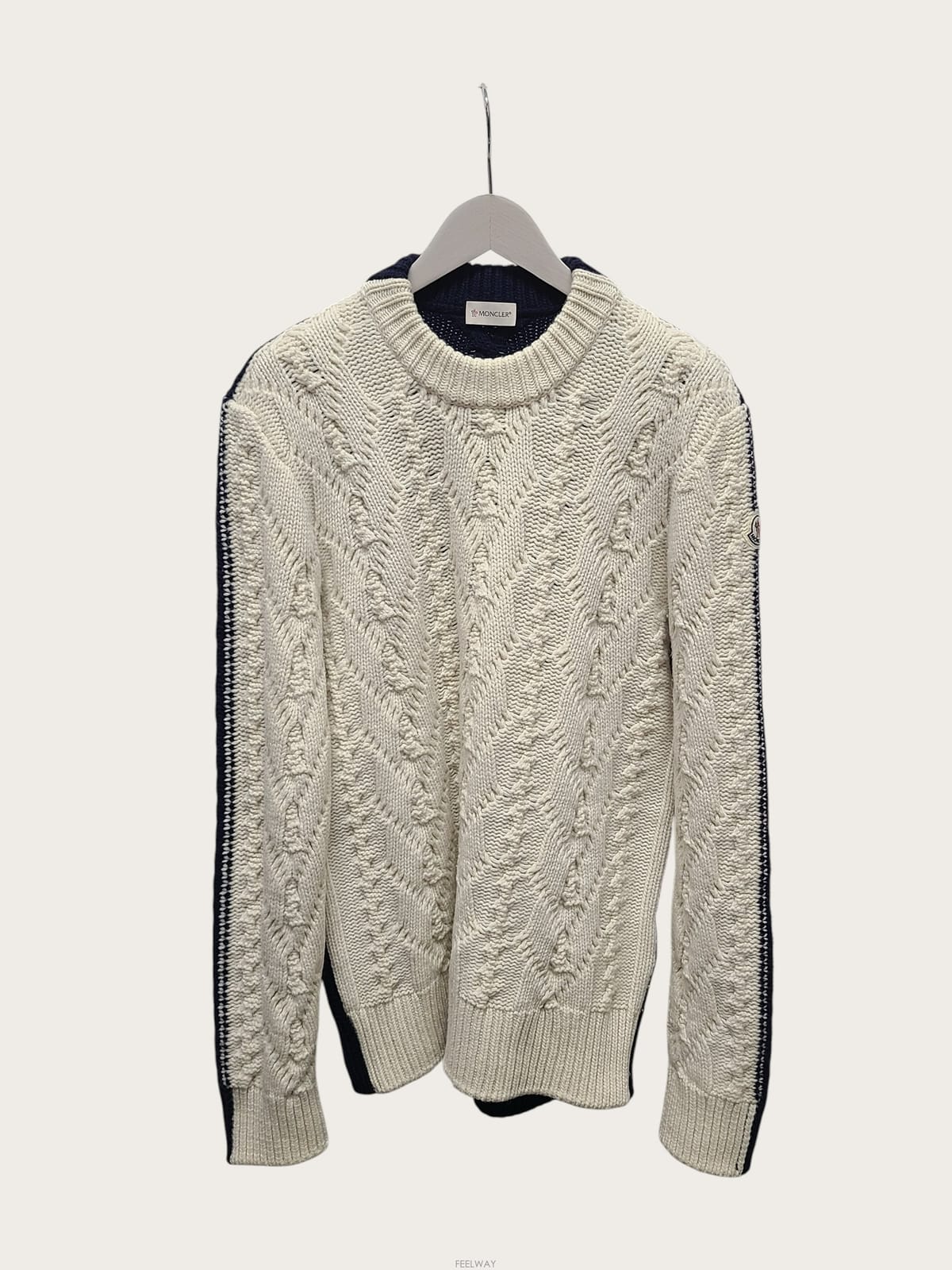 Moncler [�߰���ǰ/���̽���] XL / ��Ŭ���� ���̺� ���̺��� ���� ���� �ΰ� ���̺� ��Ʈ ������[�߰���ǰ/���̽���] XL / ��Ŭ���� ���̺� ���̺��� ����