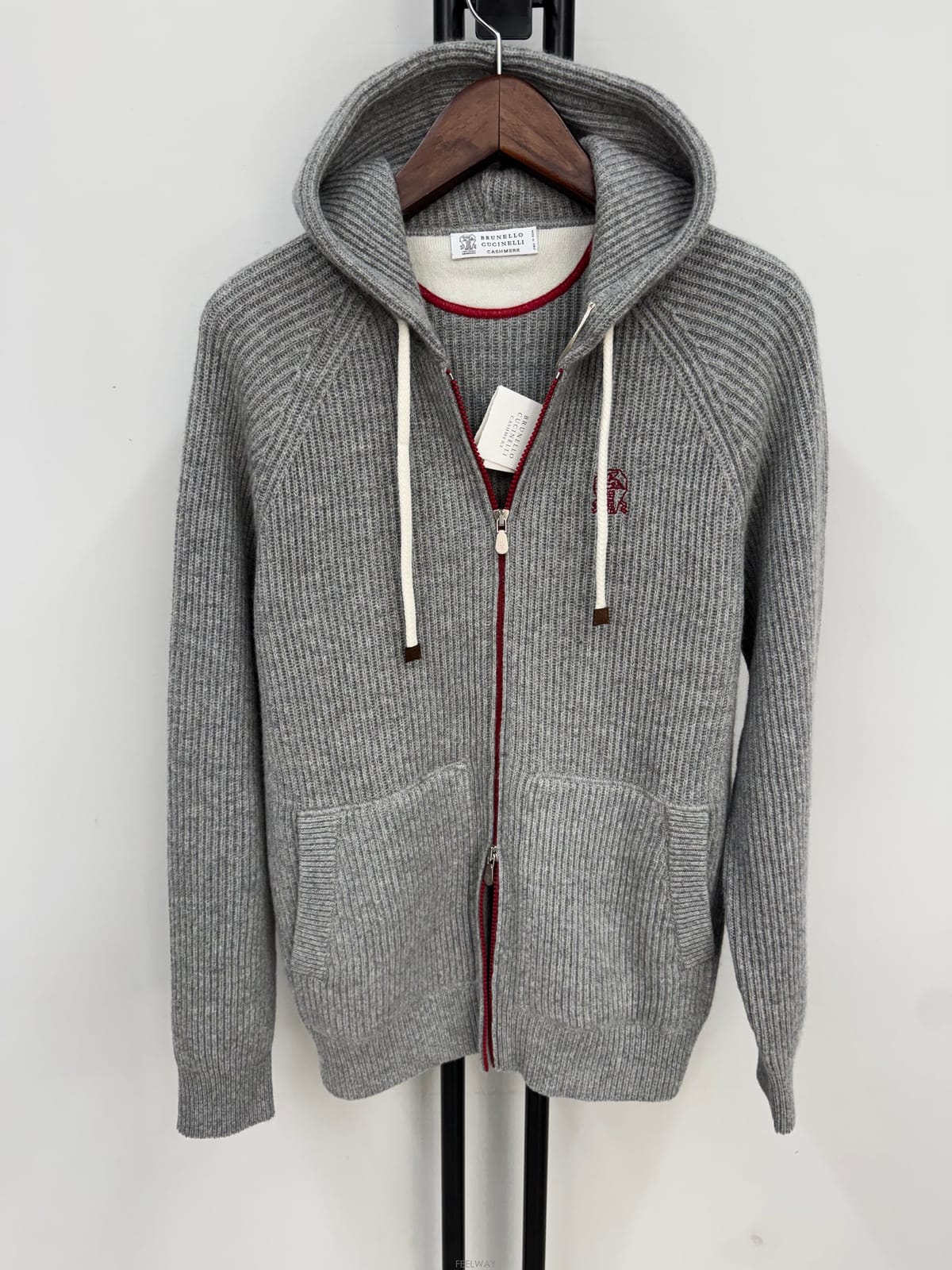 Loro Piana (���� ���Ϲ߼�) ���ڷ� ��ġ�ڸ� �ΰ� ���� ĳ�ù̾� �ĵ�(���� ���Ϲ߼�) ���ڷ� ��ġ�ڸ� �ΰ� ���� ĳ�ù̾� 