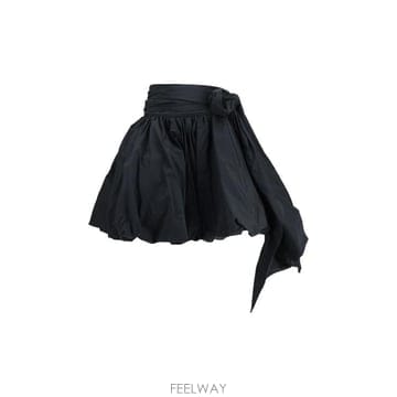 Blumarine 26FW ���縶�� ��ĿƮ NF6046T8864 22222 BLACK26FW ���縶�� ��ĿƮ NF6046T8864 22222 BLACK