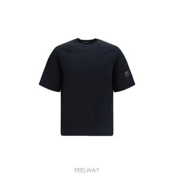 CP company 26FW ���� ���۴� ���� Ƽ���� 21CMTS099A110580W 999 BLACK26FW ���� ���۴� ���� Ƽ���� 21CMTS099A110580W 999 BLA